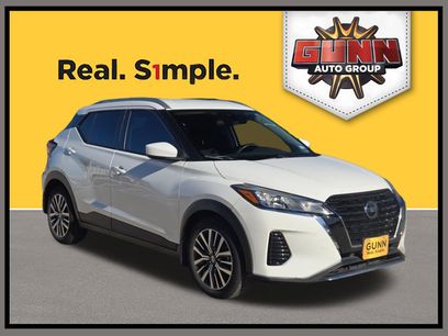 Used 2021 Nissan Kicks SV