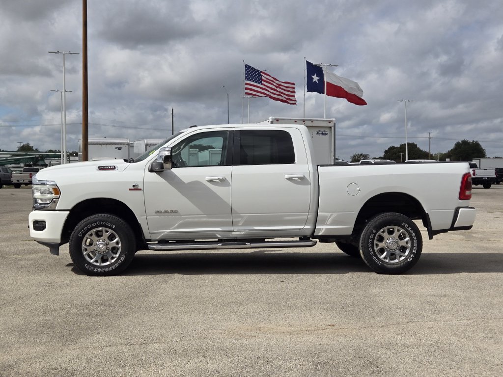 Used 2024 RAM 2500 Laramie AWD/4WD image 4