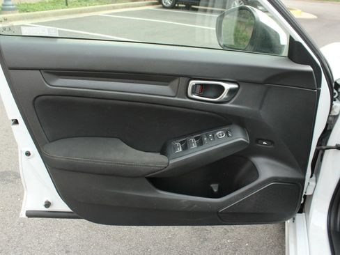 Used 2022 Honda Civic LX image 15