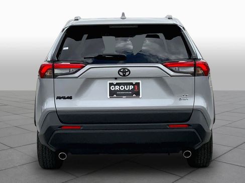 Used 2025 Toyota RAV4 LE image 5