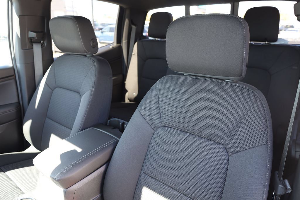 New 2026 GMC Canyon Elevation w/ Convenience Package AWD/4WD image 16