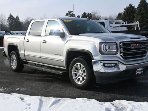 Used 2017 GMC Sierra 1500 SLE w/ SLE Value Package image 2