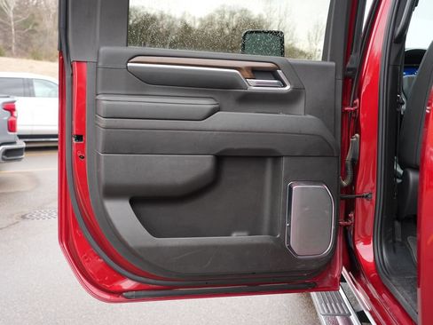 Used 2025 Chevrolet Silverado 3500 High Country w/ High Country Premium Package AWD/4WD image 21