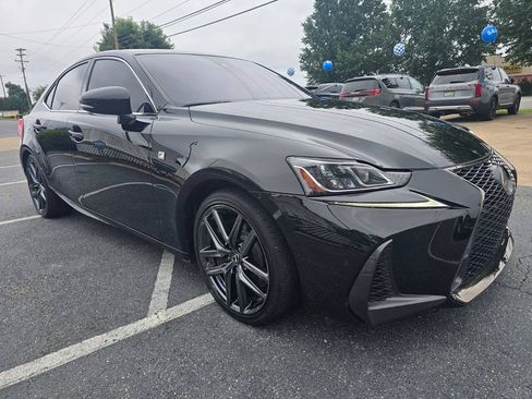 Used 2019 Lexus IS 300 RWD image 9