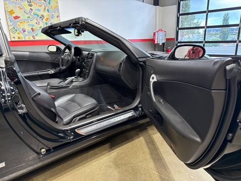Used 2008 Chevrolet Corvette Coupe w/ Preferred Equipment Group RWD image 79
