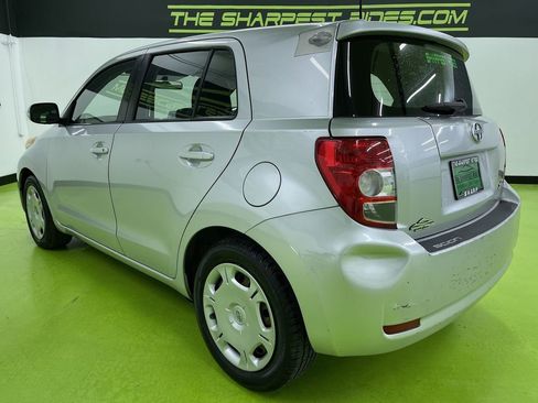 Used 2010 Scion xD image 7
