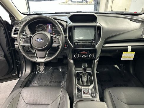 Used 2020 Subaru Forester Limited image 11