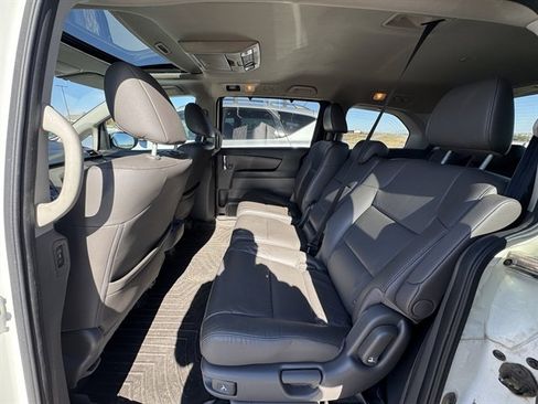Used 2016 Honda Odyssey EX-L image 7