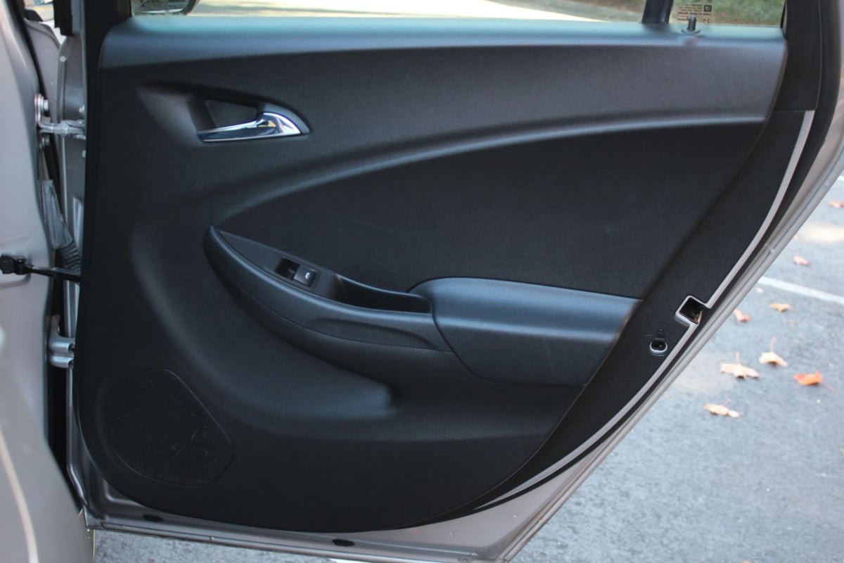 Used 2017 Chevrolet Volt LT FWD image 21
