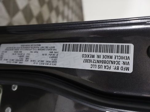 Used 2022 Jeep Compass Latitude image 45