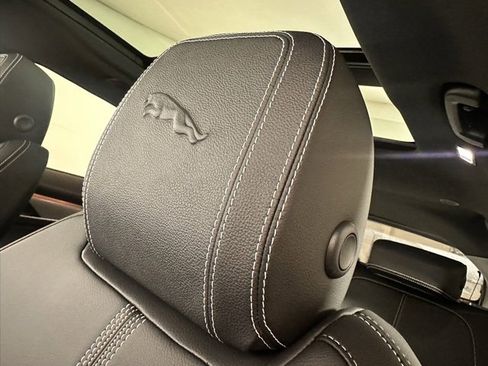 New 2026 Jaguar F-PACE R-Dynamic S image 16