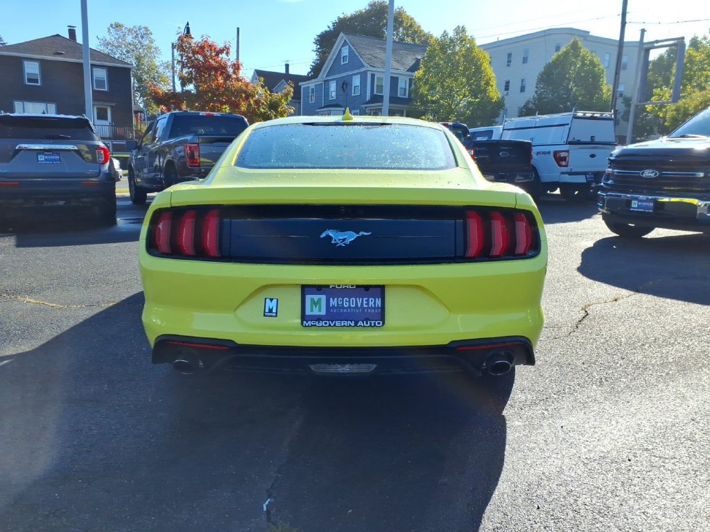 Used 2021 Ford Mustang Coupe RWD image 7