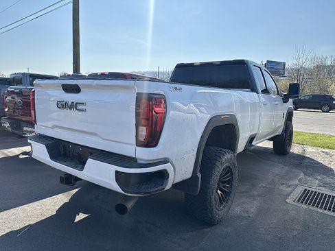 Used 2021 GMC Sierra 2500 SLE w/ SLE Value Package; image 2