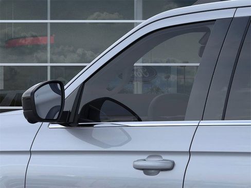 New 2025 Ford Expedition Max Active image 20