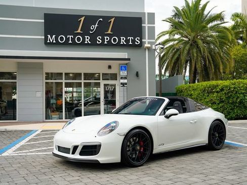 Used 2018 Porsche 911 Targa 4 GTS AWD/4WD image 94