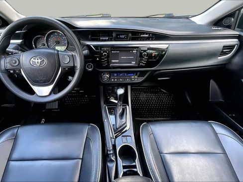 Used 2015 Toyota Corolla LE Premium FWD image 15