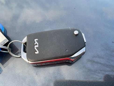 Used 2024 Kia Forte LXS FWD image 24