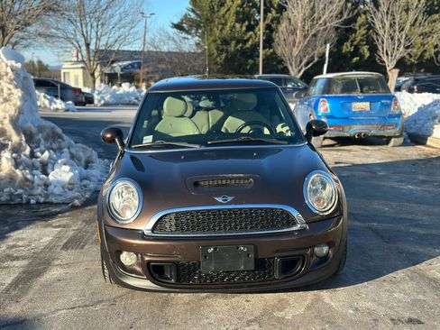 Used 2011 MINI Cooper S image 3