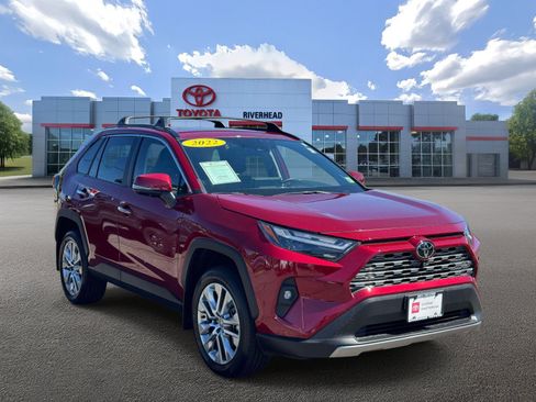 Certified 2022 Toyota RAV4 Limited AWD/4WD image 1