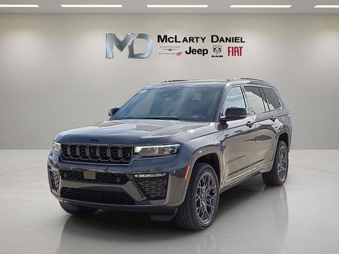 New 2026 Jeep Grand Cherokee L Summit w/ Obsidian Package AWD/4WD image 2
