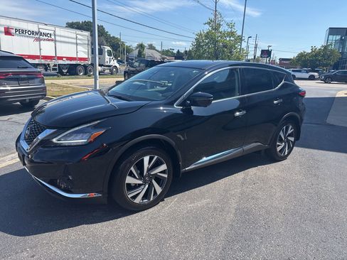 Used 2024 Nissan Murano SL image 15