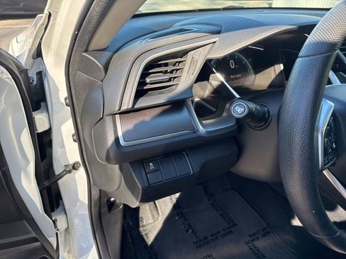 Used 2016 Honda Civic EX image 17