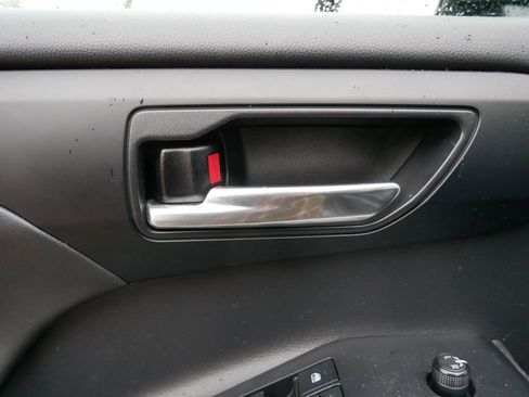 Used 2021 Toyota Highlander XLE image 36