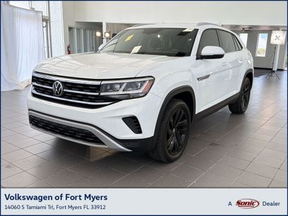 Used 2022 Volkswagen Atlas Cross Sport SE w/ Panoramic Sunroof Package