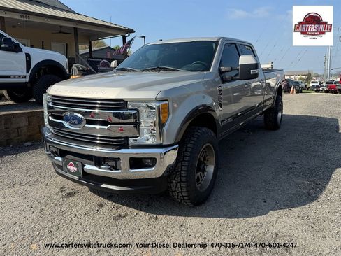 Used 2017 Ford F350 Lariat w/ Lariat Ultimate Package AWD/4WD image 2