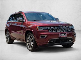 Used 2017 Jeep Grand Cherokee Overland w/ Jeep Active Safety Group AWD/4WD video 3