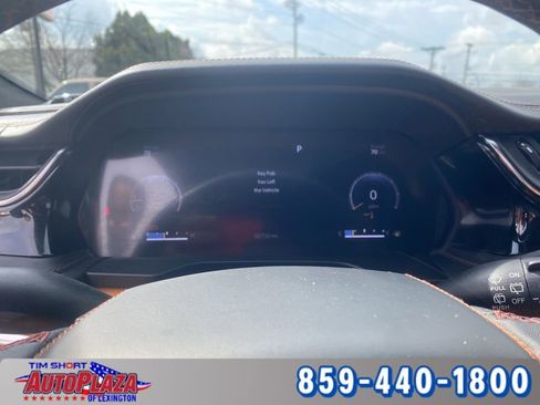 Used 2022 Jeep Grand Cherokee Summit AWD/4WD image 4