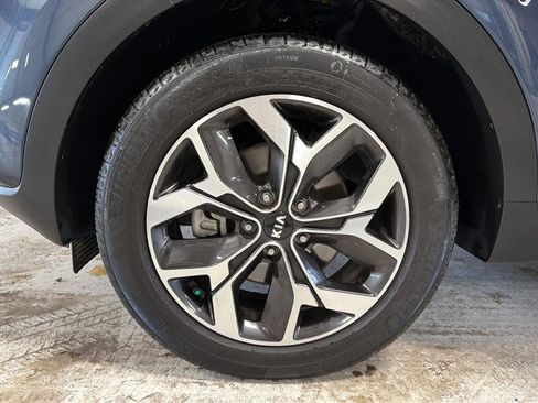 Used 2022 Kia Sportage EX image 28