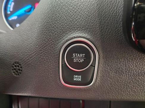 Used 2024 Mercedes-Benz eSprinter 170 Cargo image 15