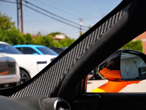 Used 2024 McLaren 750S Spider RWD image 14