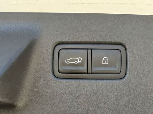 Used 2024 Hyundai Santa Fe SEL FWD image 31