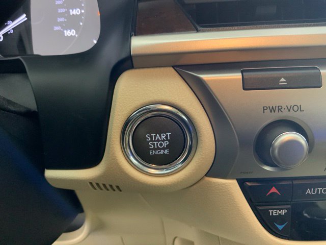 Used 2014 Lexus ES 350 w/ Premium Package FWD image 30