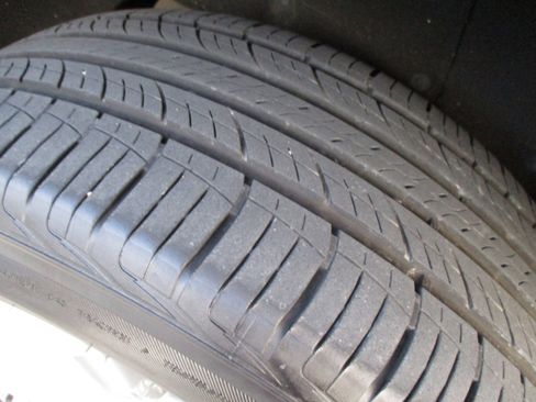 Used 2022 GMC Yukon XL Denali w/ Max Trailering Package image 12