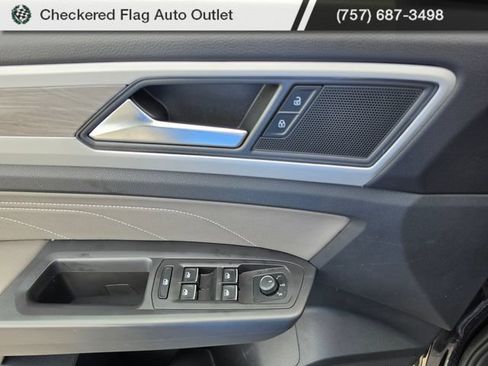 Used 2023 Volkswagen Atlas Cross Sport SE AWD/4WD image 21