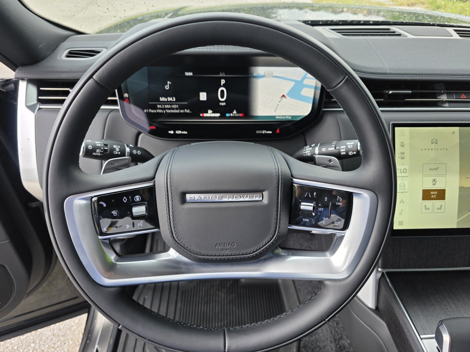 New 2026 Land Rover Range Rover SE AWD/4WD image 16