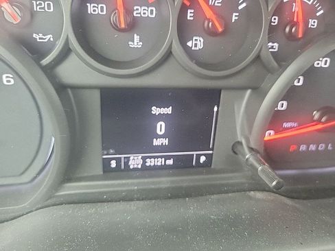 Used 2023 Chevrolet Silverado 1500 Custom image 11