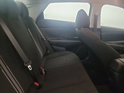 Used 2024 Hyundai Elantra SEL image 19