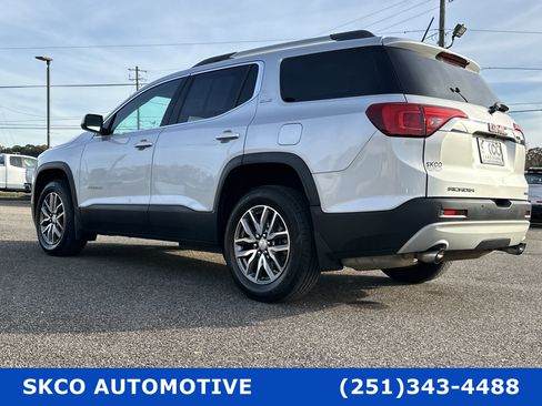 Used 2019 GMC Acadia SLE w/ Driver Alert Package I image 22