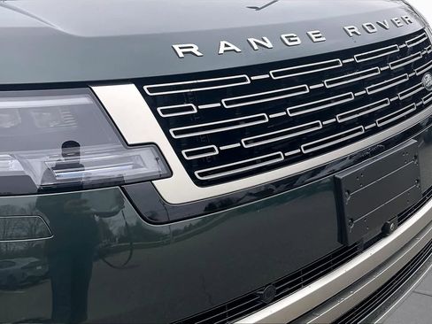 Used 2025 Land Rover Range Rover SE AWD/4WD image 30