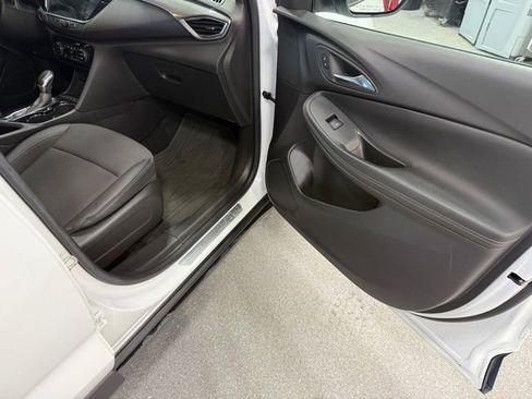 Used 2023 Buick Encore GX Select image 23