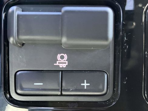 Used 2022 GMC Sierra 1500 Elevation image 26