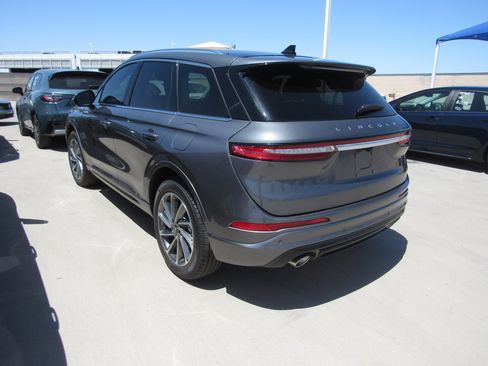 Used 2024 Lincoln Corsair Grand Touring w/ Equipment Group 301A AWD/4WD image 4