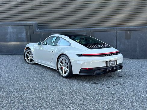 Certified 2026 Porsche 911 Carrera GTS RWD image 8