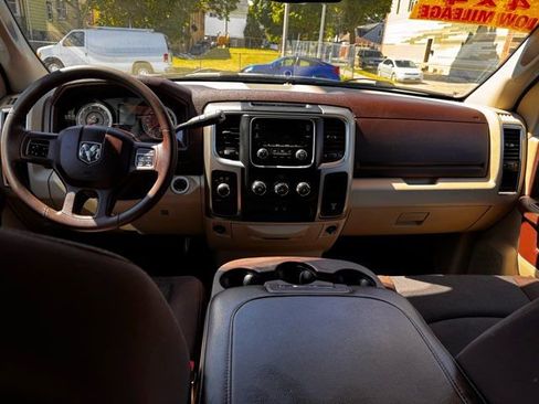 Used 2013 RAM 1500 Classic SLT w/ Protection Group AWD/4WD image 23