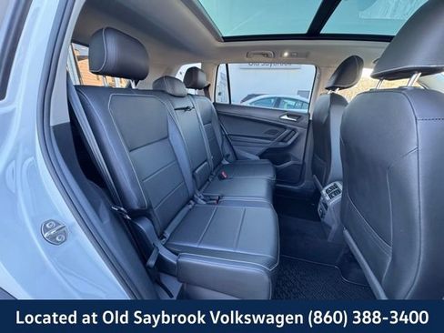 Used 2021 Volkswagen Tiguan SEL image 24