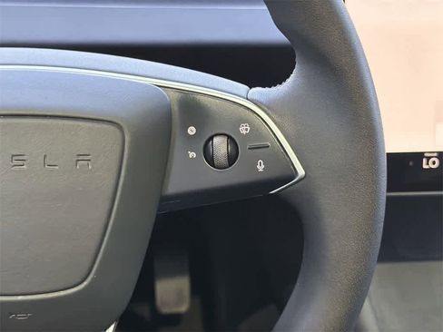 Used 2024 Tesla Model 3 Standard Range image 15